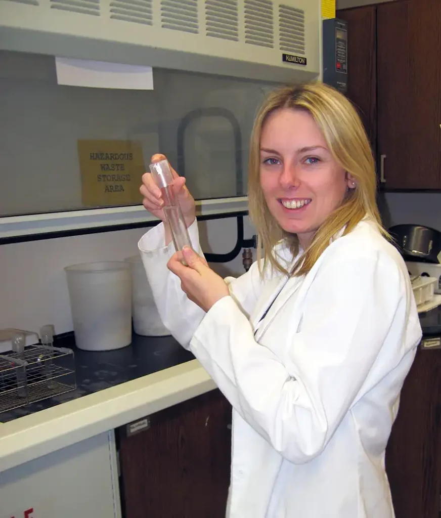 Dr. Maria Caffrey (Ph.D. 2011) processing lake-sediment samples for diatom analysis.